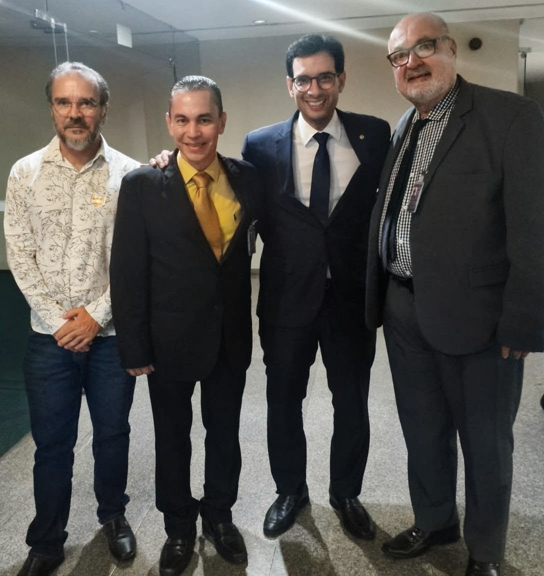Diretores da Fitert vão a Brasília defender direitos dos radialistas