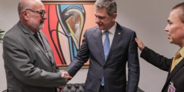 Fitert articula regulamentação da lei da Carteira de Identidade Nacional dos Radialistas com senador Rogério Carvalho