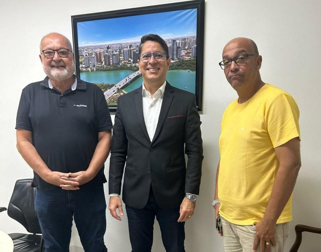 Radialistas pedem efetividade da lei que regulamenta cargos de assessores de imprensa em Aracaju