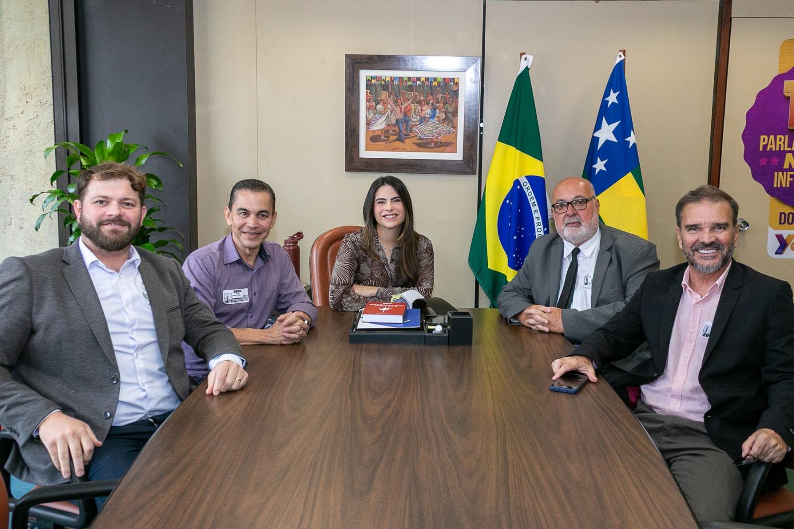 Projeto de Lei propõe Piso Salarial Nacional para Radialistas